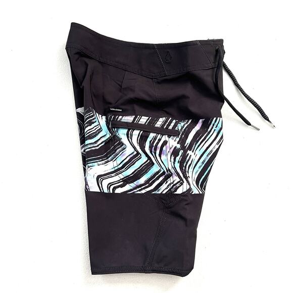 NWT Volcom Macaw Mod Tech Boy Board Shorts Swim Trunks Black Swimsuit 25 / 10 - Picture 9 of 10
